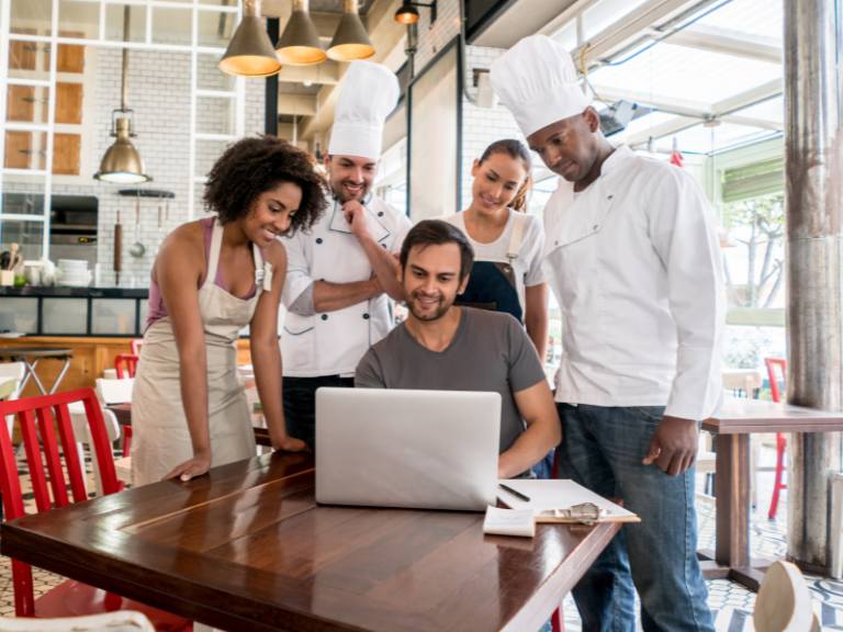 Restaurant staff management
