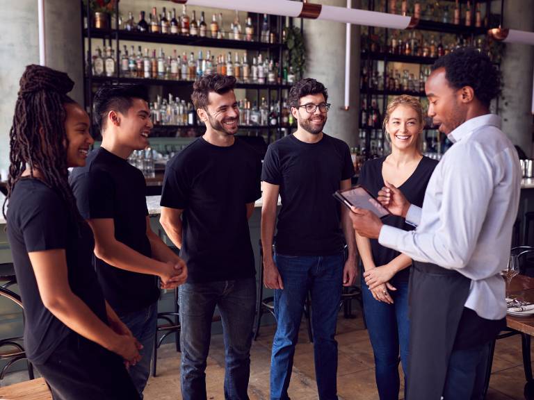 Staff management system for restaurants